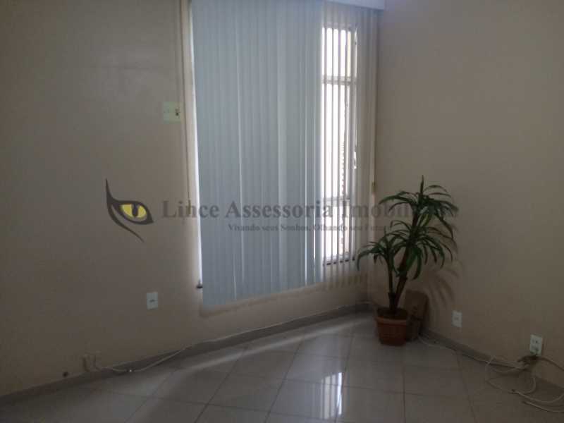 Apartamento à venda com 2 quartos, 55m² - Foto 2