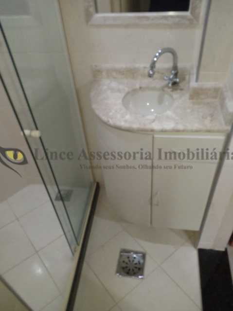 Apartamento à venda com 2 quartos, 55m² - Foto 14