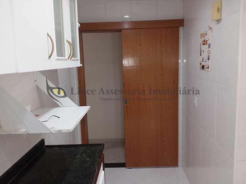 Apartamento à venda com 2 quartos, 55m² - Foto 22