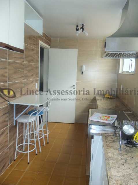 Apartamento à venda com 3 quartos, 103m² - Foto 26