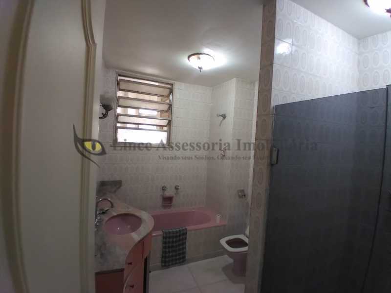 Apartamento à venda com 3 quartos, 132m² - Foto 17