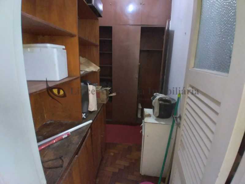 Apartamento à venda com 3 quartos, 132m² - Foto 26