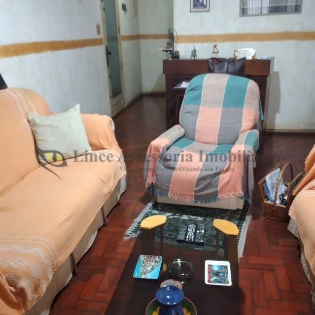 Apartamento à venda com 2 quartos, 62m² - Foto 14