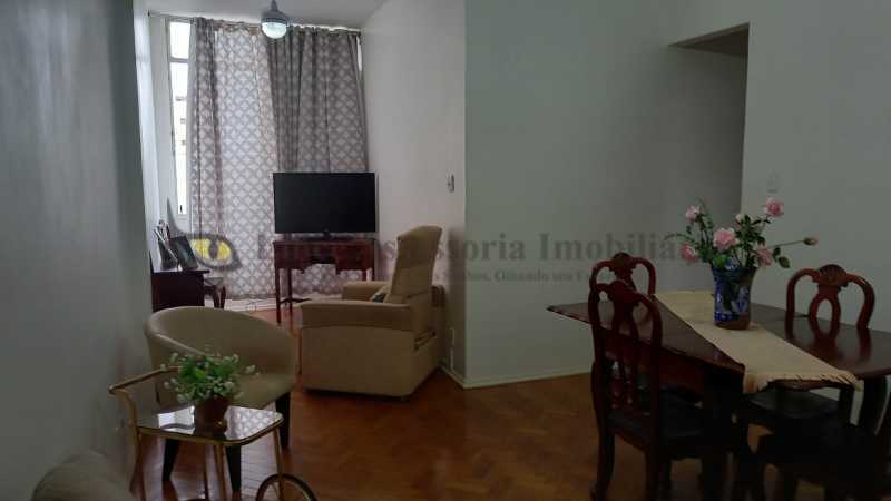 Apartamento à venda com 1 quarto, 55m² - Foto 1