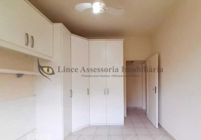 Apartamento à venda com 2 quartos, 60m² - Foto 11