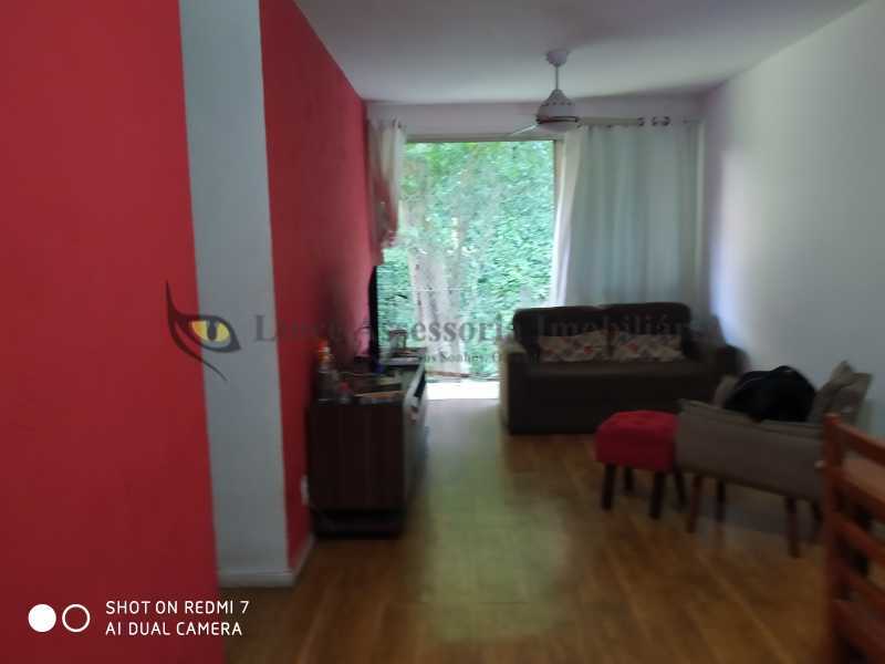 Apartamento à venda com 2 quartos, 72m² - Foto 5