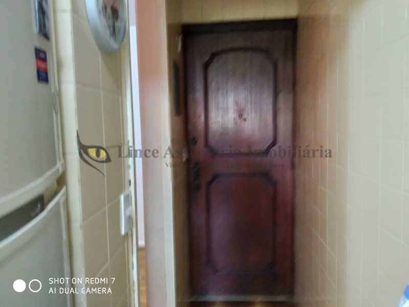 Apartamento à venda com 2 quartos, 72m² - Foto 23