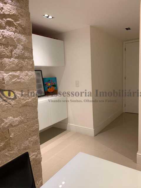 Apartamento à venda com 3 quartos, 96m² - Foto 5