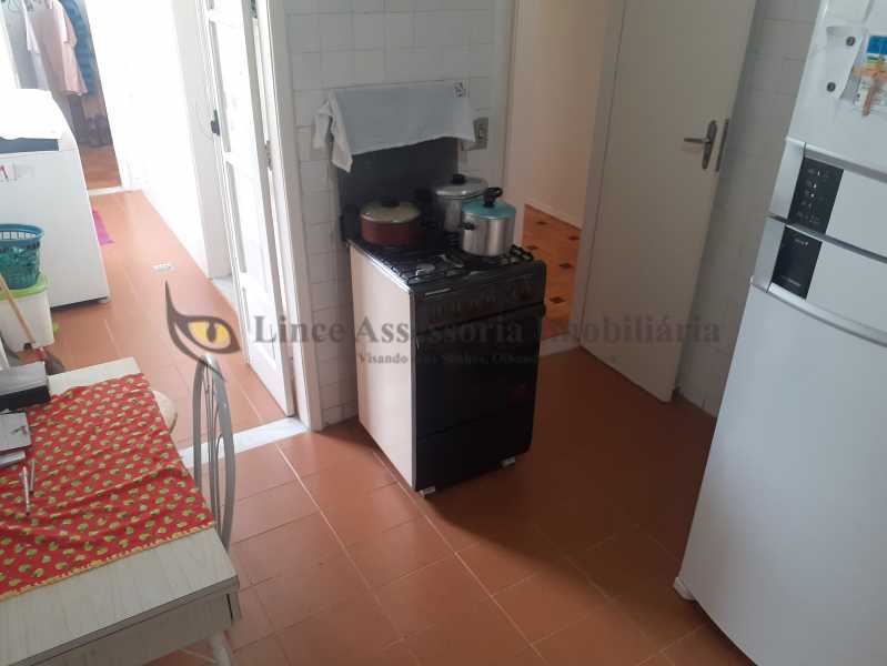 Apartamento à venda com 3 quartos, 94m² - Foto 24