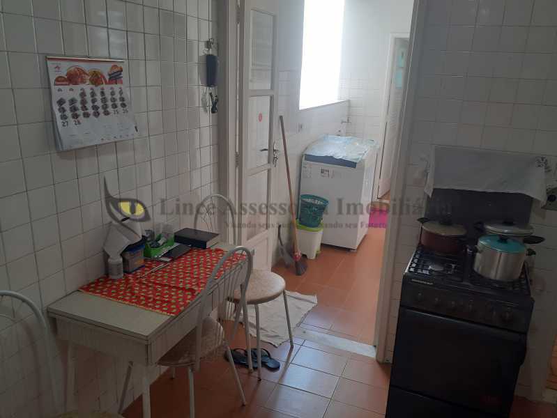 Apartamento à venda com 3 quartos, 94m² - Foto 26