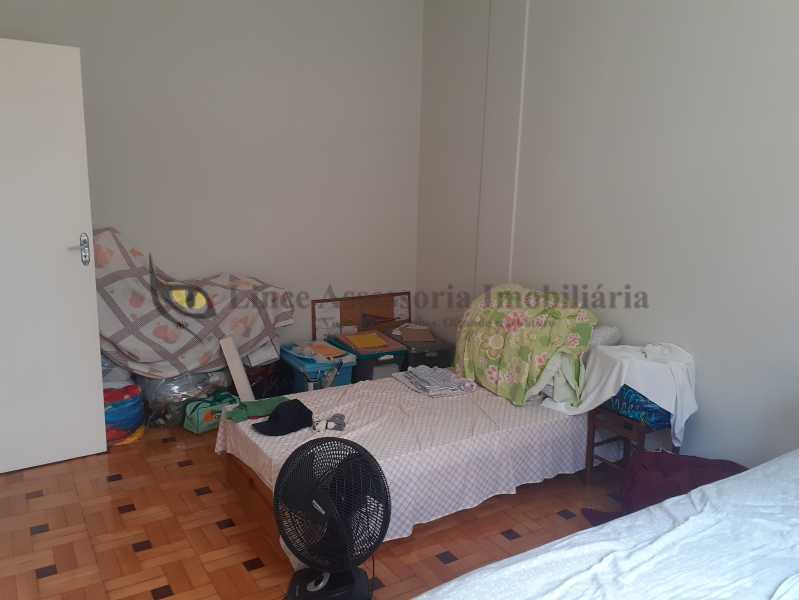 Apartamento à venda com 3 quartos, 94m² - Foto 15