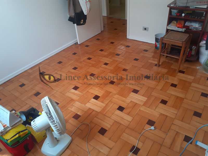 Apartamento à venda com 3 quartos, 94m² - Foto 10