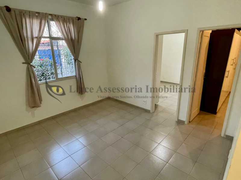 Apartamento à venda com 2 quartos, 55m² - Foto 3