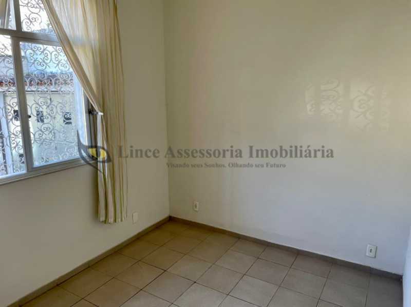 Apartamento à venda com 2 quartos, 55m² - Foto 11