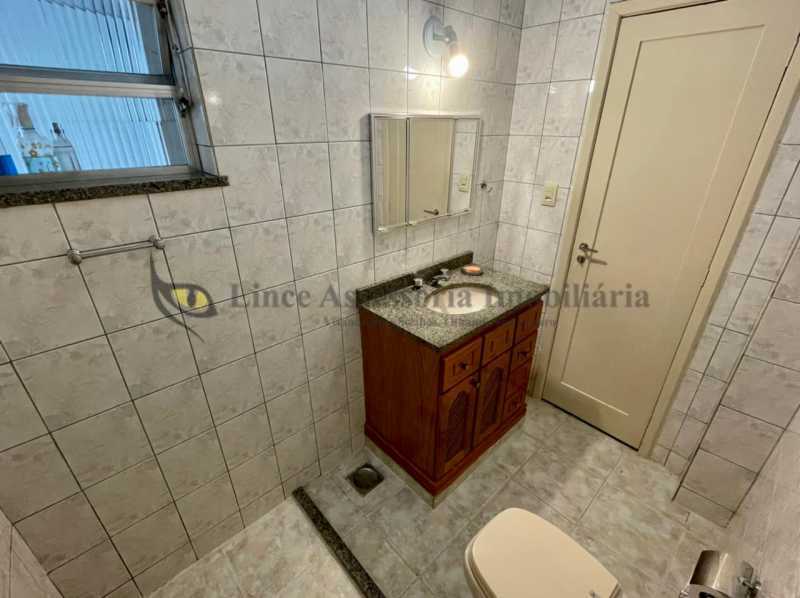 Apartamento à venda com 2 quartos, 55m² - Foto 14