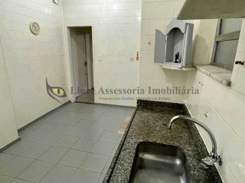 Apartamento à venda com 2 quartos, 55m² - Foto 17