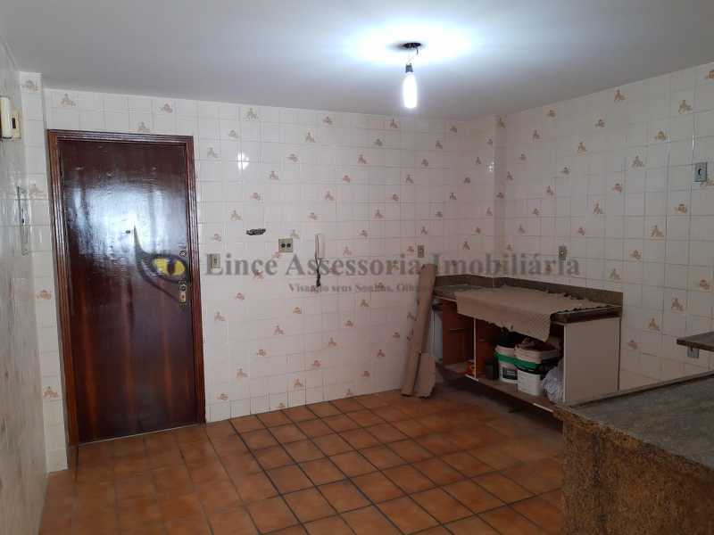 Apartamento à venda com 2 quartos, 106m² - Foto 12