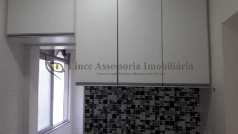 Apartamento à venda com 1 quarto, 46m² - Foto 12