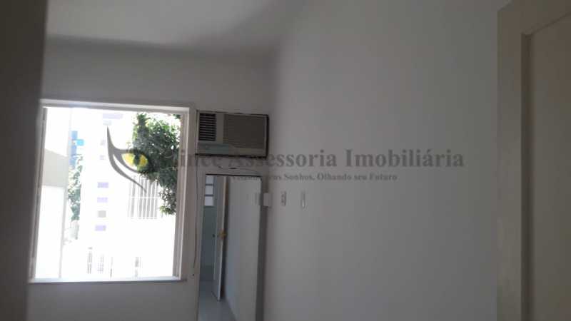 Apartamento à venda com 1 quarto, 46m² - Foto 23