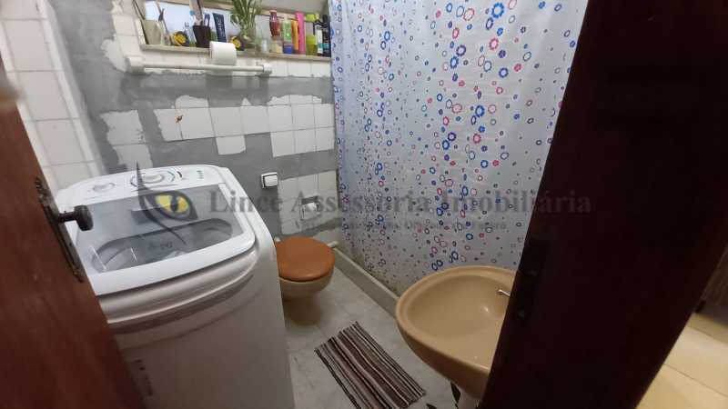 Apartamento à venda com 2 quartos, 60m² - Foto 11