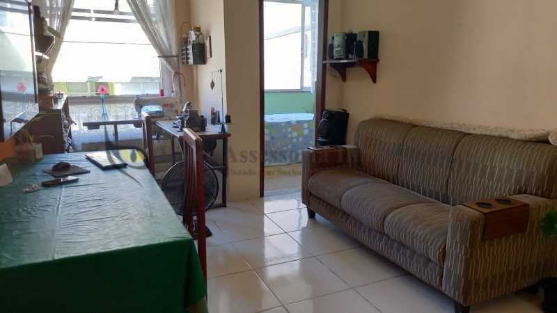 Apartamento à venda com 2 quartos, 60m² - Foto 4