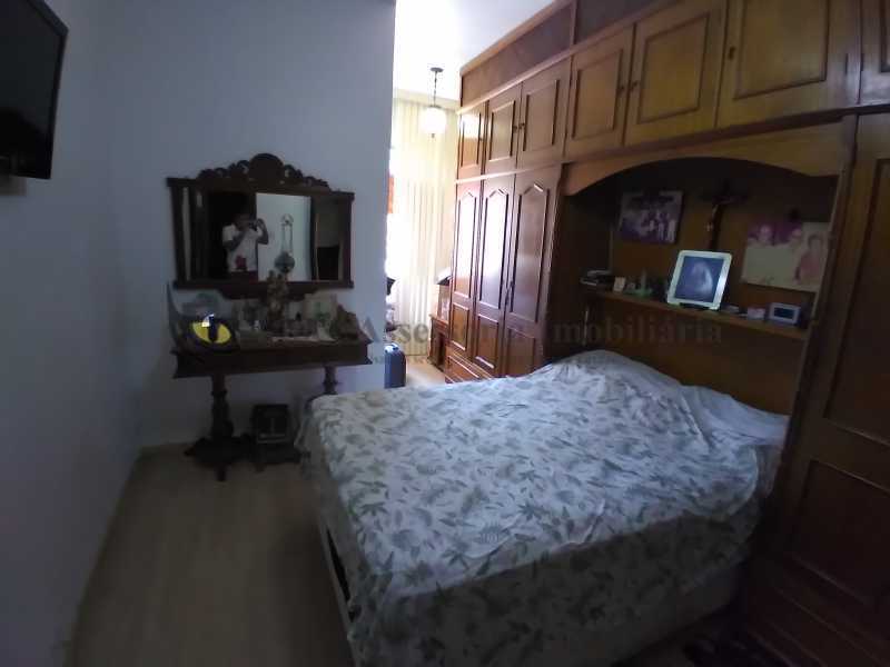 Apartamento à venda com 3 quartos, 73m² - Foto 7