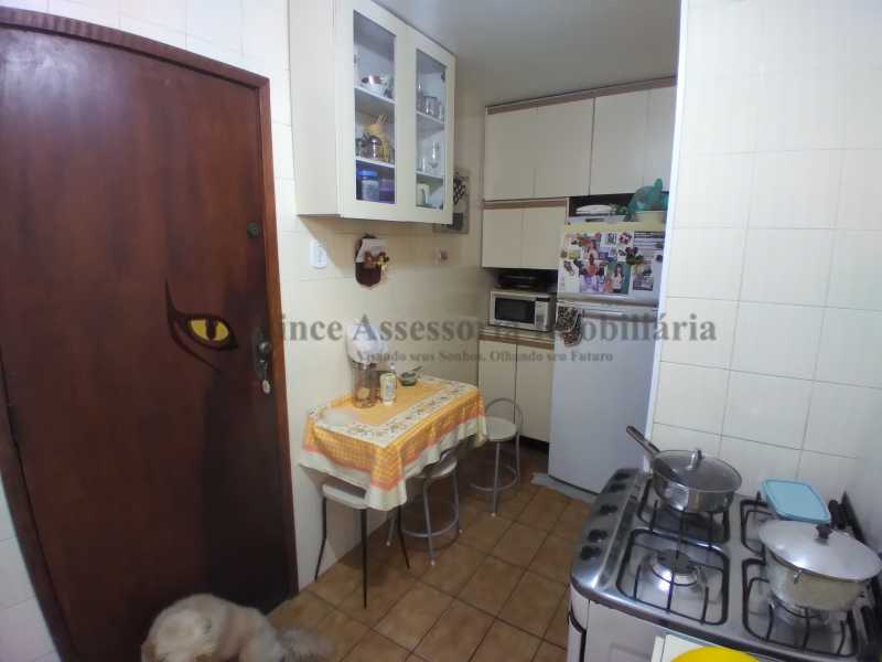 Apartamento à venda com 3 quartos, 73m² - Foto 19