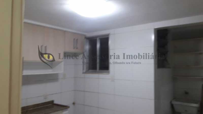 Apartamento à venda com 2 quartos, 84m² - Foto 21