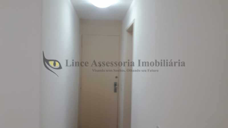 Apartamento à venda com 2 quartos, 84m² - Foto 17