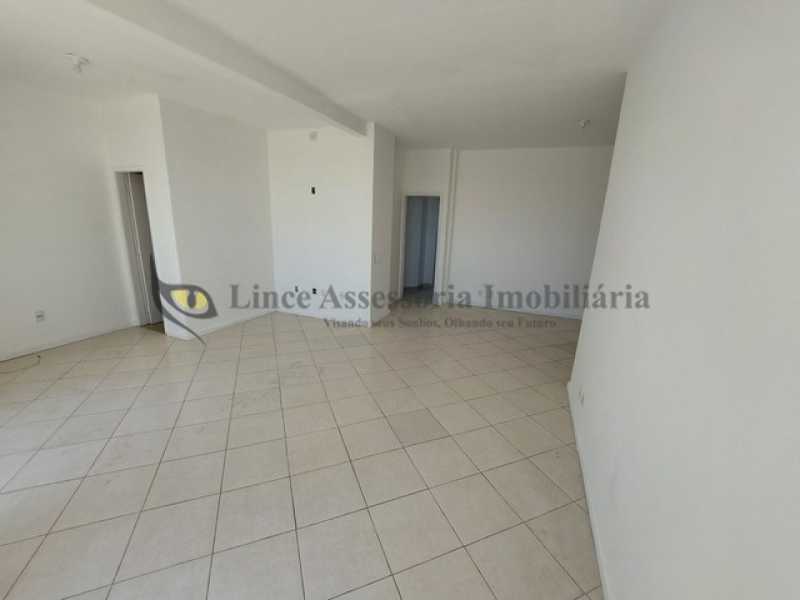 Cobertura à venda com 4 quartos, 200m² - Foto 17