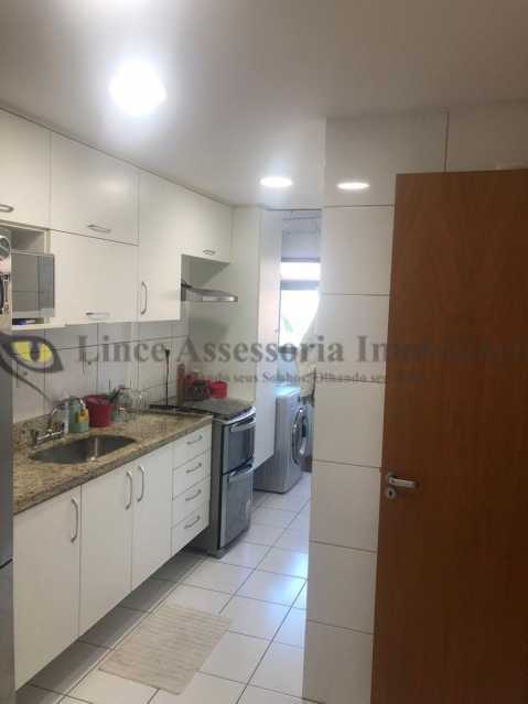 Apartamento à venda com 3 quartos, 83m² - Foto 25