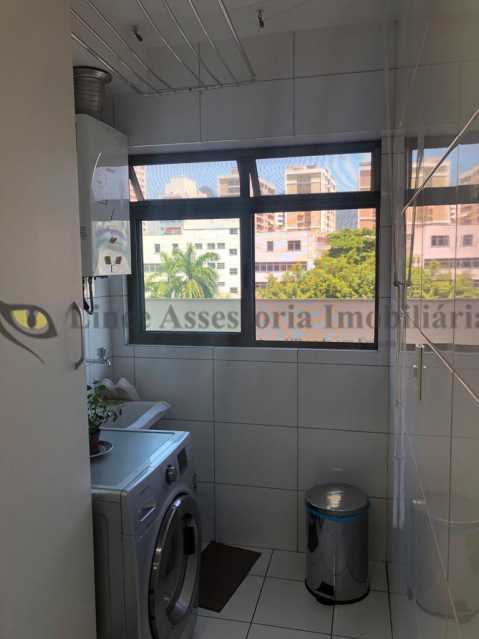 Apartamento à venda com 3 quartos, 83m² - Foto 26