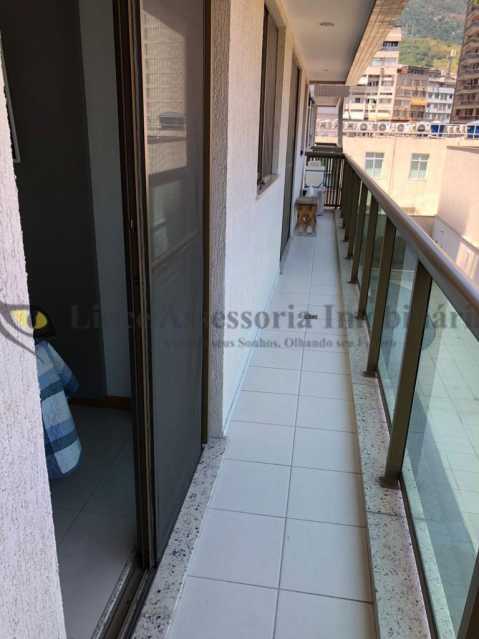 Apartamento à venda com 3 quartos, 83m² - Foto 30