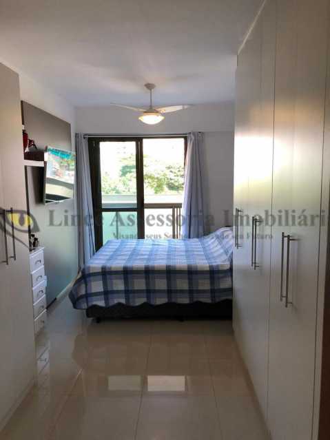 Apartamento à venda com 3 quartos, 83m² - Foto 11