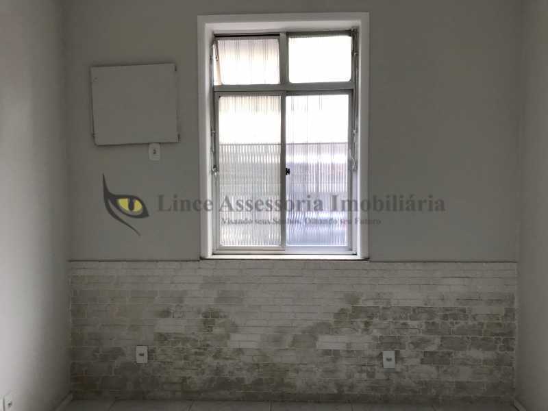 Apartamento à venda com 1 quarto, 50m² - Foto 5