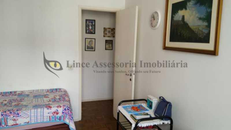 Apartamento à venda com 3 quartos, 109m² - Foto 13