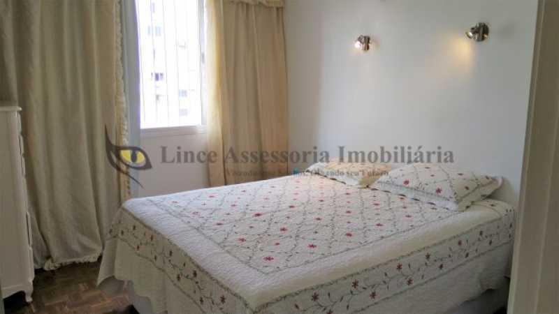 Apartamento à venda com 3 quartos, 109m² - Foto 15