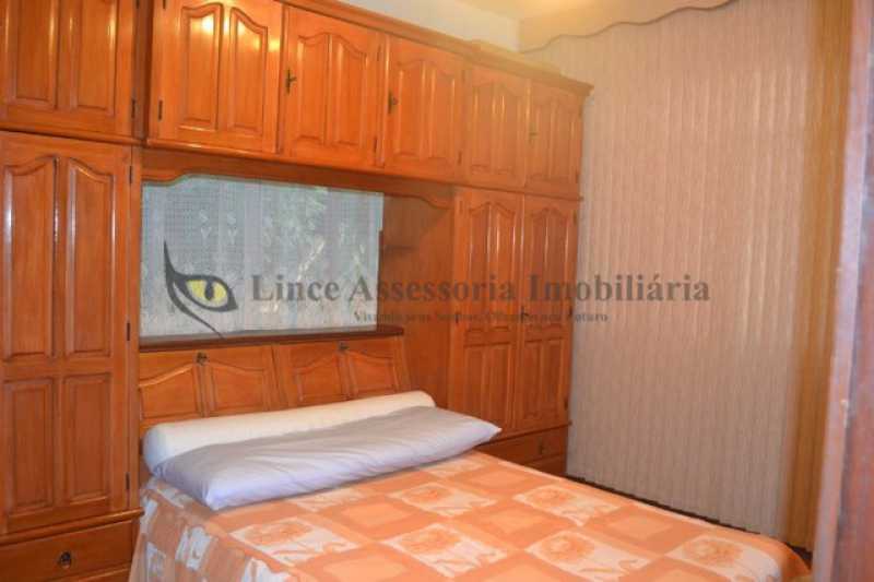 Apartamento à venda com 4 quartos, 167m² - Foto 4