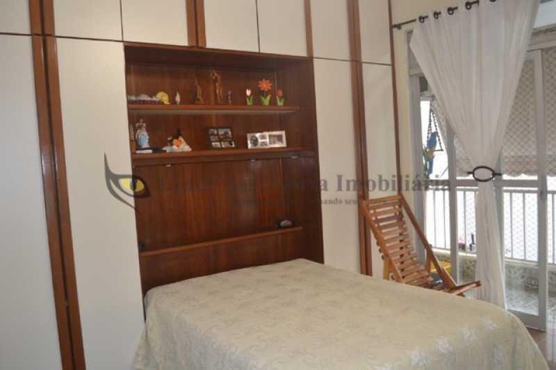 Apartamento à venda com 4 quartos, 167m² - Foto 6