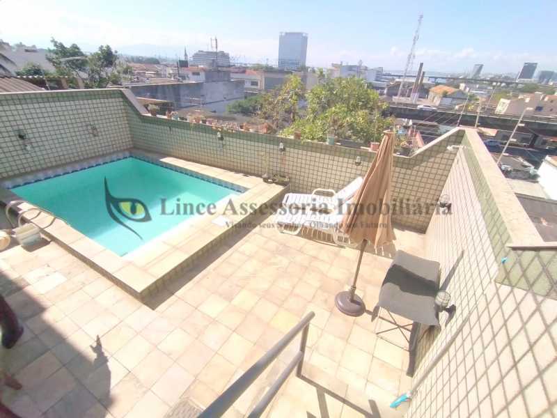 Casa de Condomínio à venda com 4 quartos, 203m² - Foto 1