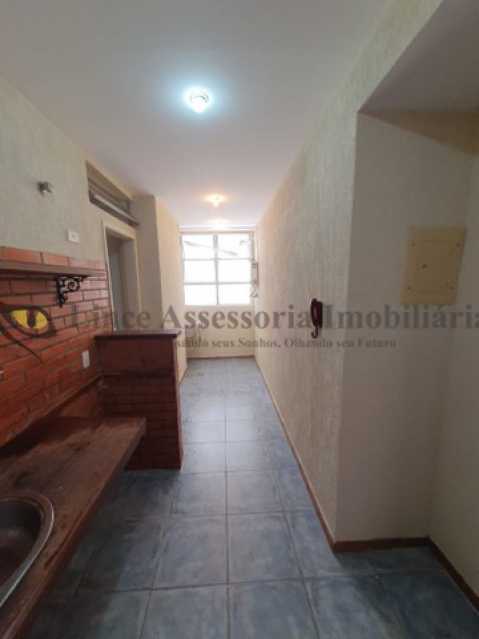 Apartamento à venda com 2 quartos, 72m² - Foto 12