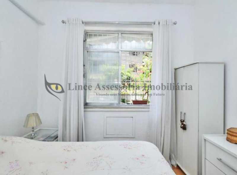 Apartamento à venda com 2 quartos, 57m² - Foto 5