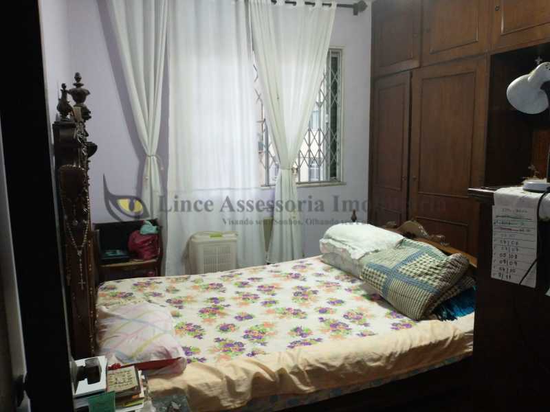 Apartamento à venda com 3 quartos, 180m² - Foto 6