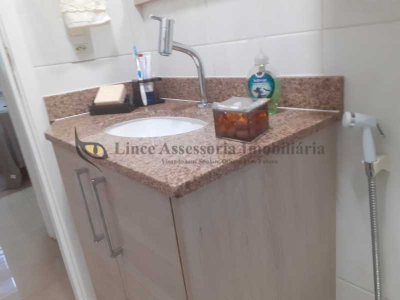 Apartamento à venda com 3 quartos, 86m² - Foto 21