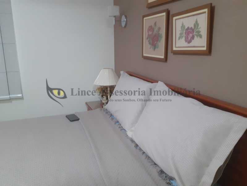 Apartamento à venda com 3 quartos, 86m² - Foto 14