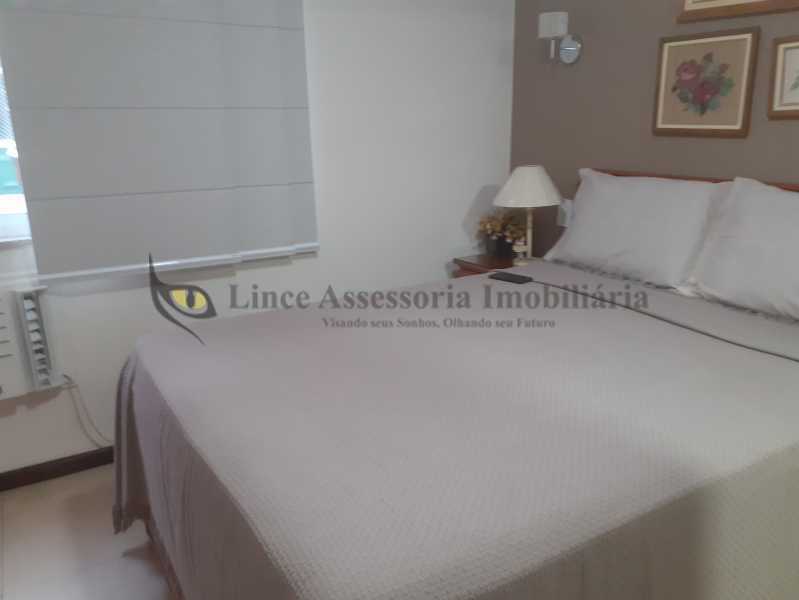 Apartamento à venda com 3 quartos, 86m² - Foto 15