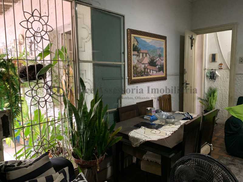 Prédio Inteiro à venda com 3 quartos, 195m² - Foto 2