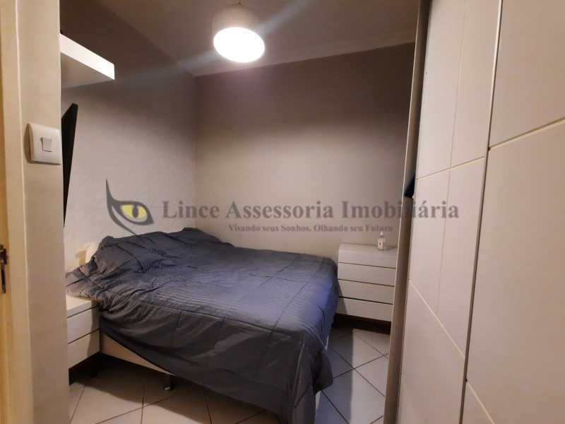 Casa de Vila à venda com 2 quartos, 110m² - Foto 9