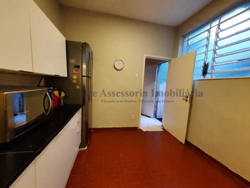 Casa de Vila à venda com 2 quartos, 110m² - Foto 15