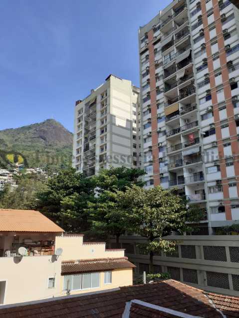 Apartamento à venda com 1 quarto, 43m² - Foto 18